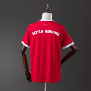 Bayern Múnich 2017/18 Local