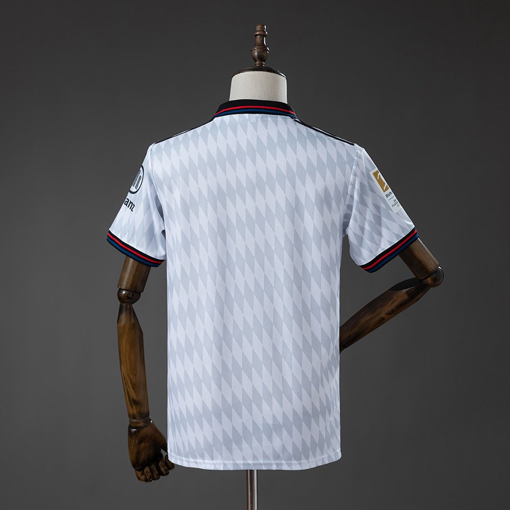 Bayern Múnich 2026/27 Visitante - Imagen 2