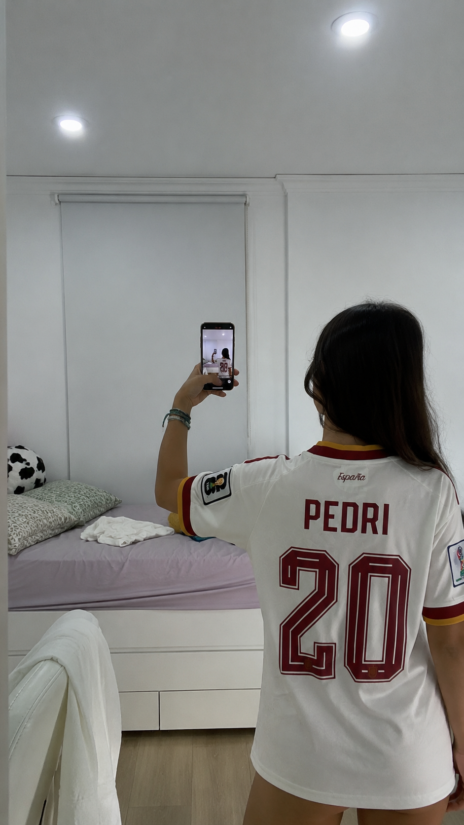 Foto de Andrea López con su camiseta